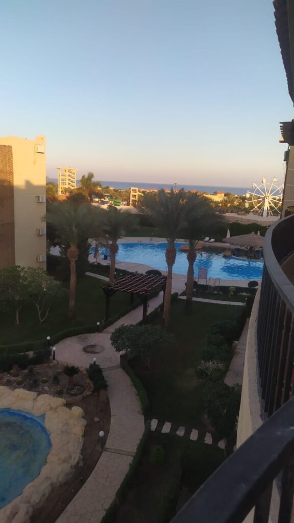 اطلاله حمام السباحه